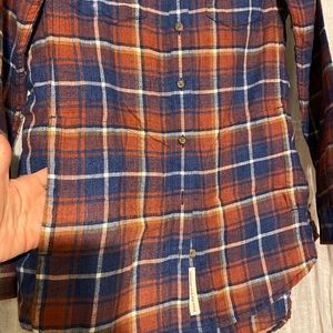 Toad&CO size small flannel with pockets